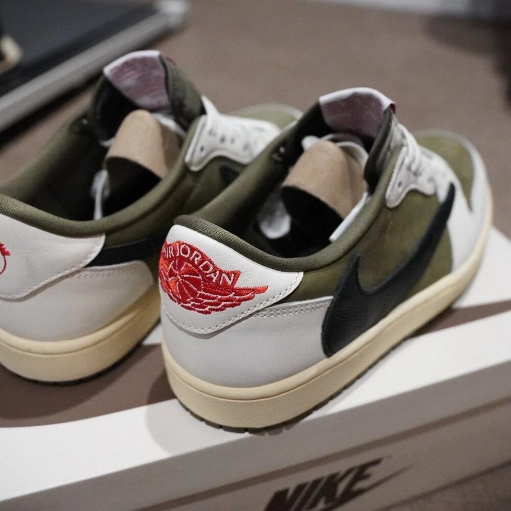 Jordan 1 Travis Scott Reverse Mocha brand new - Picture 8 of 8